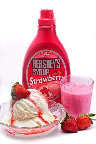 SỐT HERSHEYS DÂU  623G - HERSHEYS  STRAWBERRY SYRUP