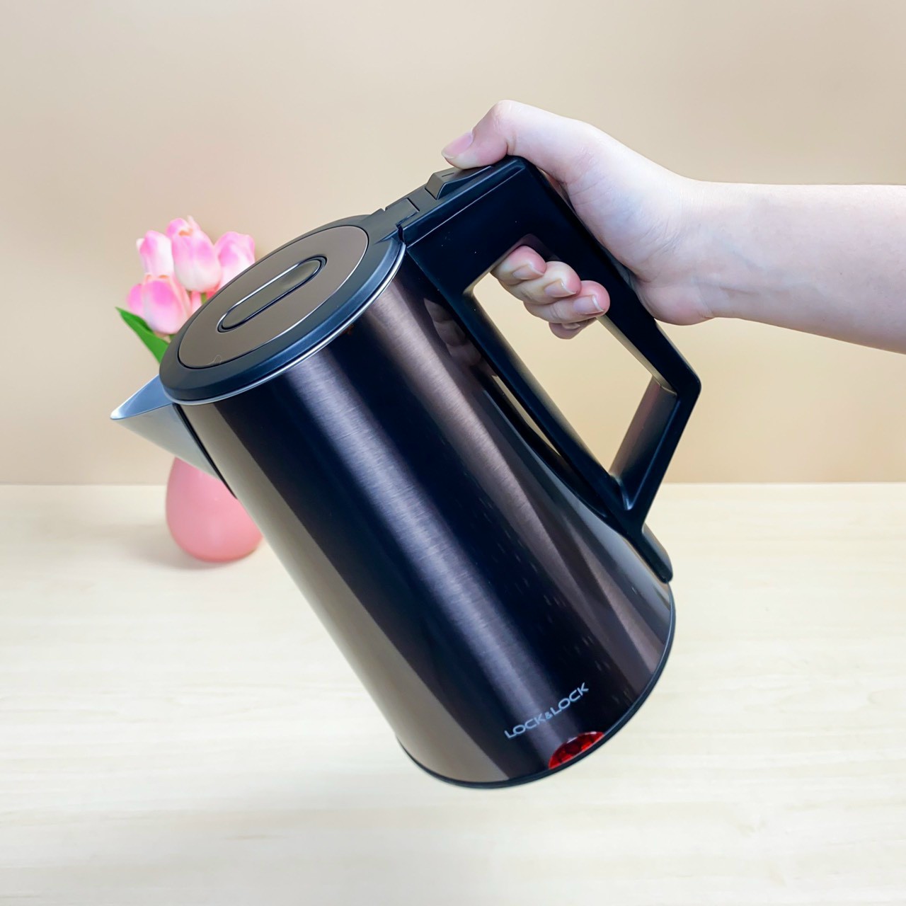 1.7L egk631 speed kettle Lock & Lock-12 months warranty