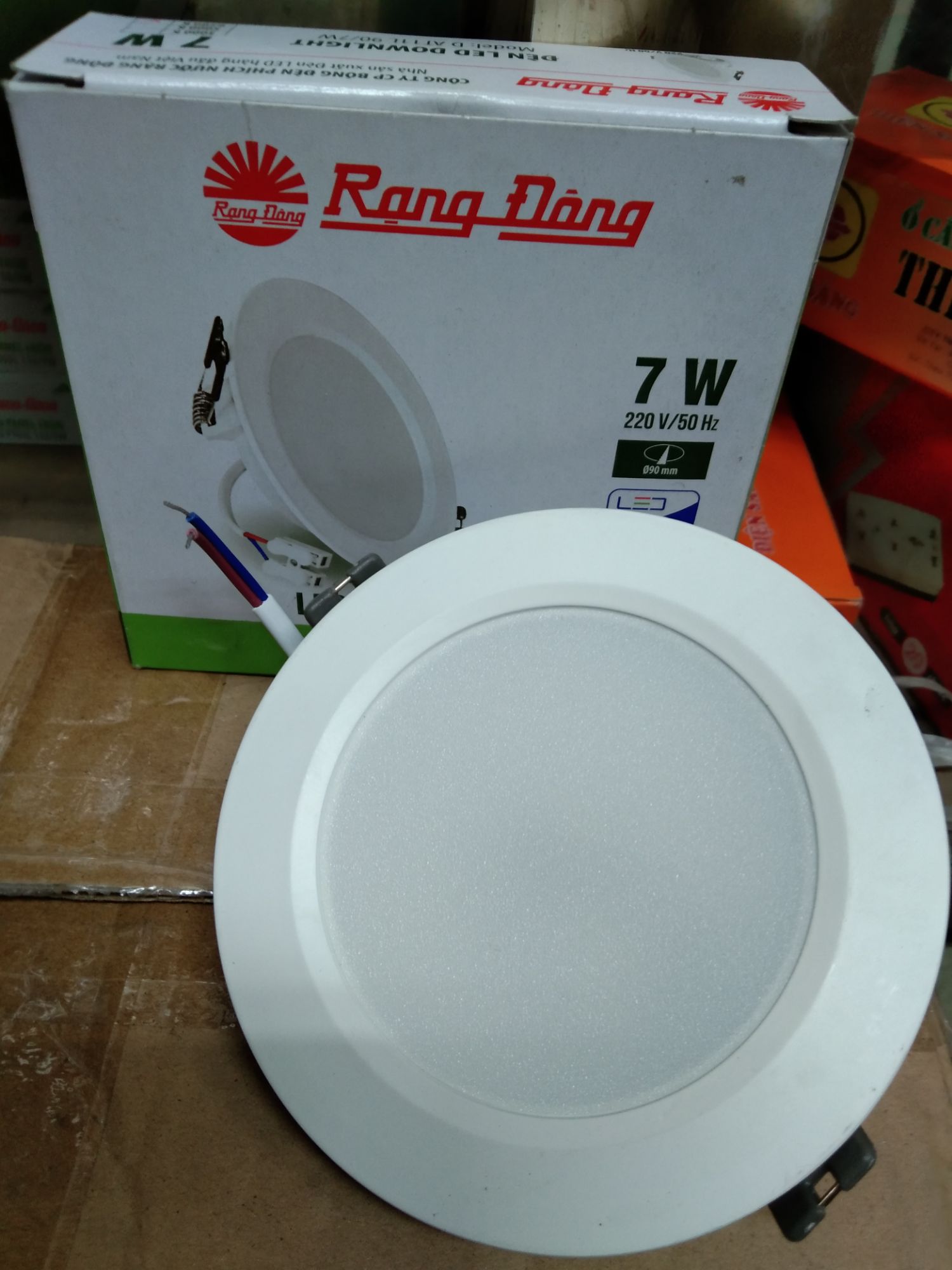 [HCM]ĐÈN LED PANEL TRÒN 12w RẠNG ĐÔNG PHI 135