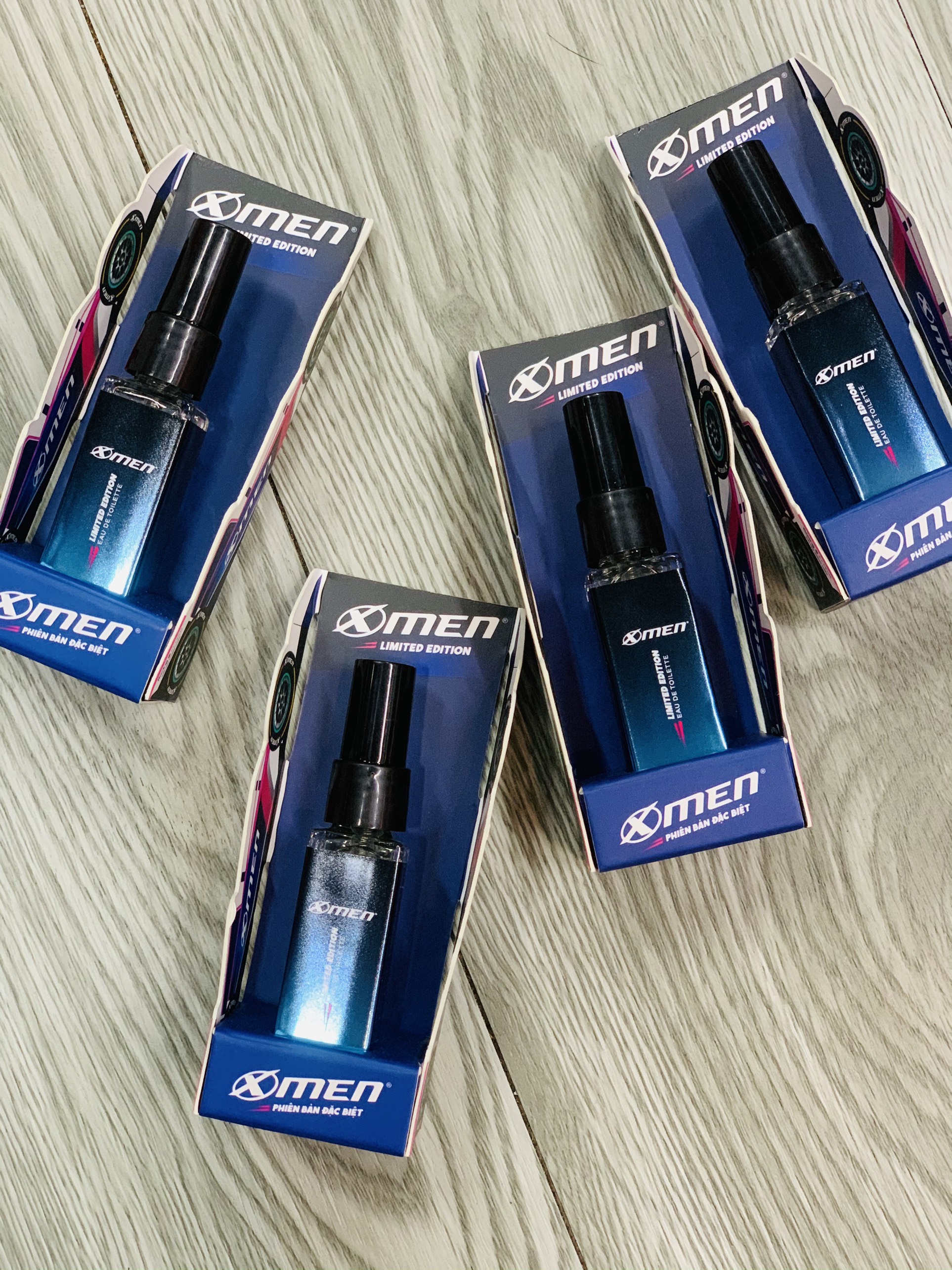 1CHAI NƯỚC HOA XMEN MAN UP 8ML