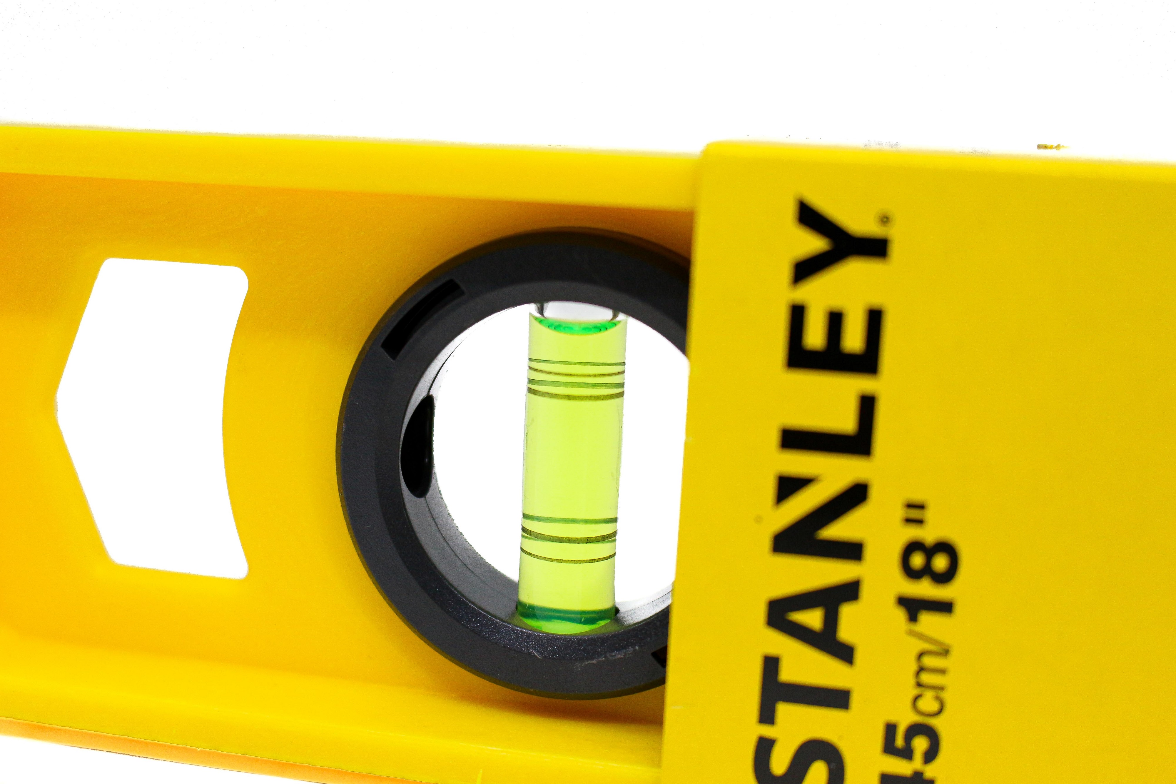 THƯỚC THỦY STANLEY STHT42467-8