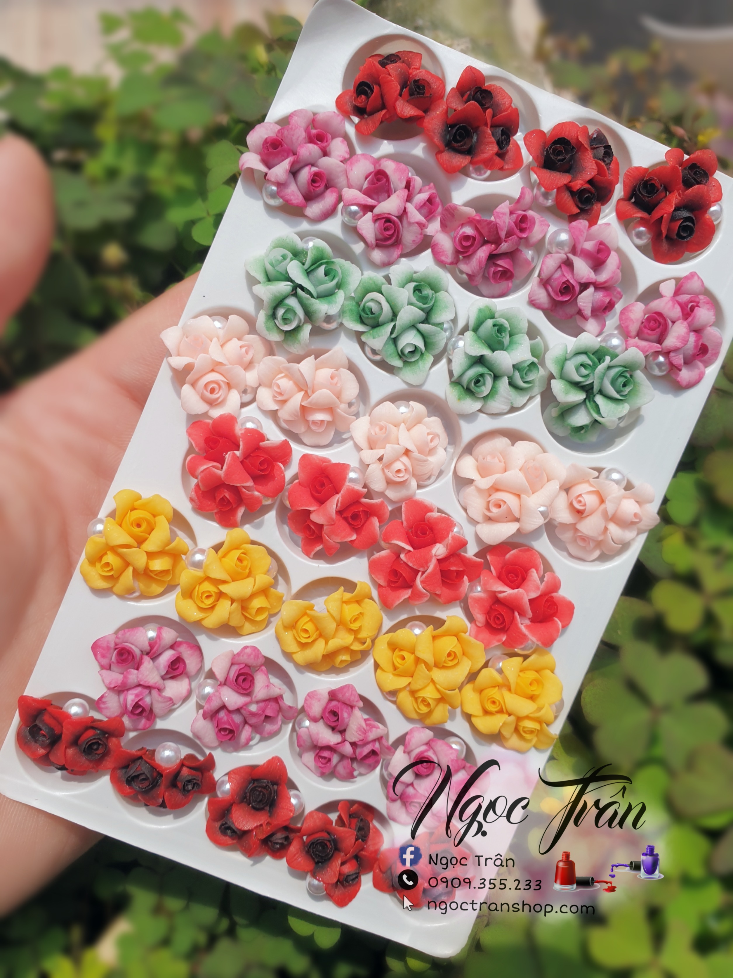 Hoa hồng ba - Hoa bột đính móng 16HA