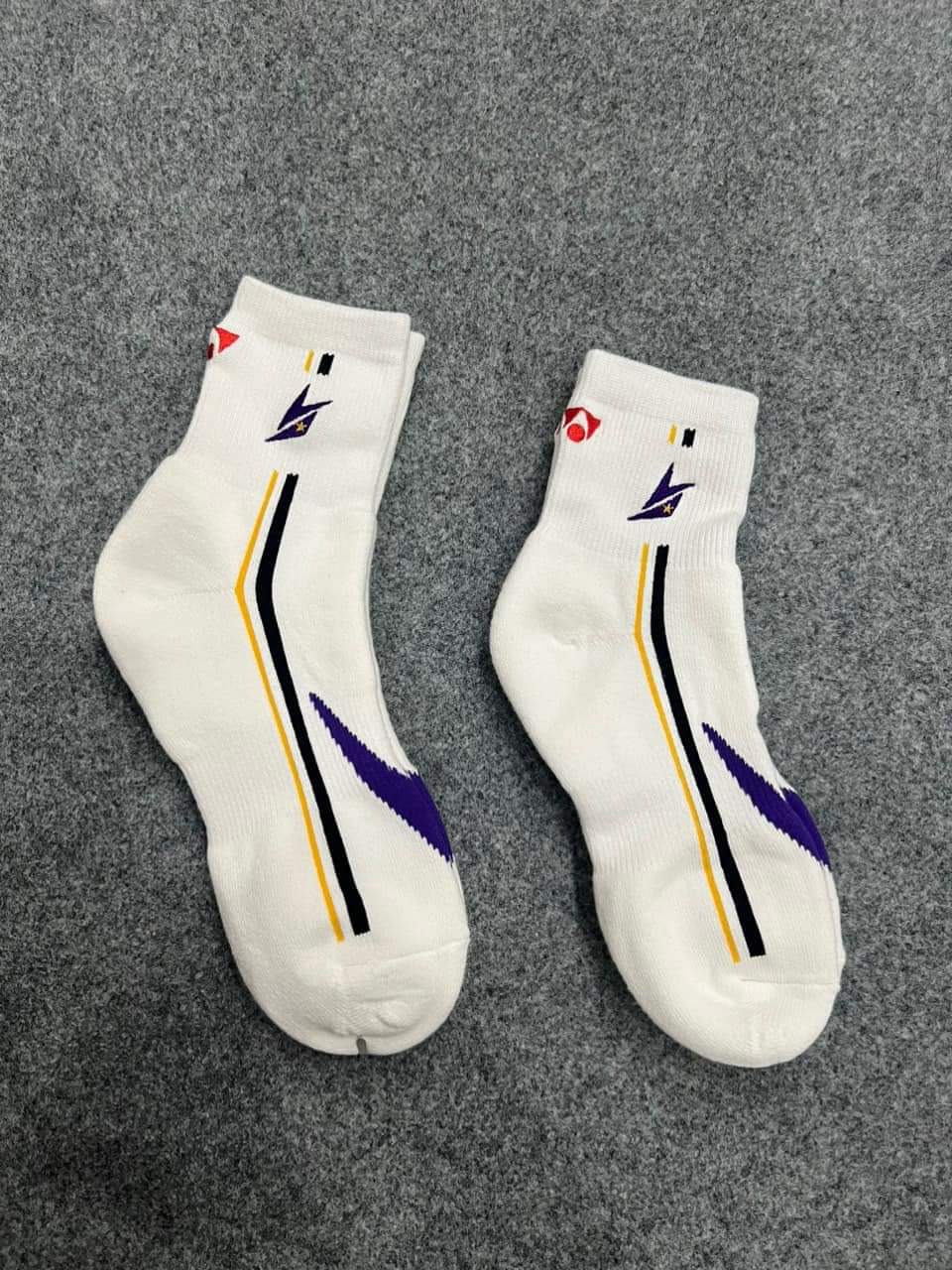 Tất, vớ cầu lông yonex