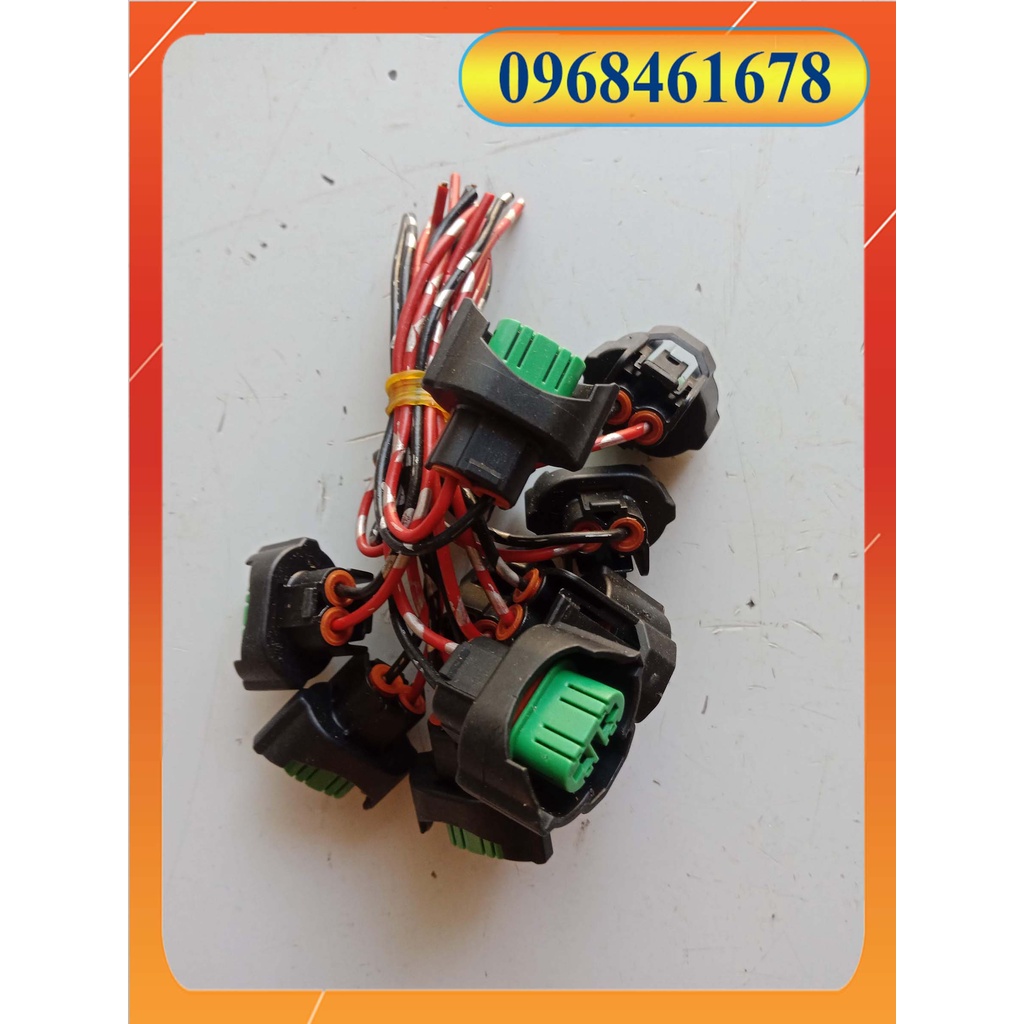 GIẮC CẮM BÓNG ĐÈN CHÂN 881