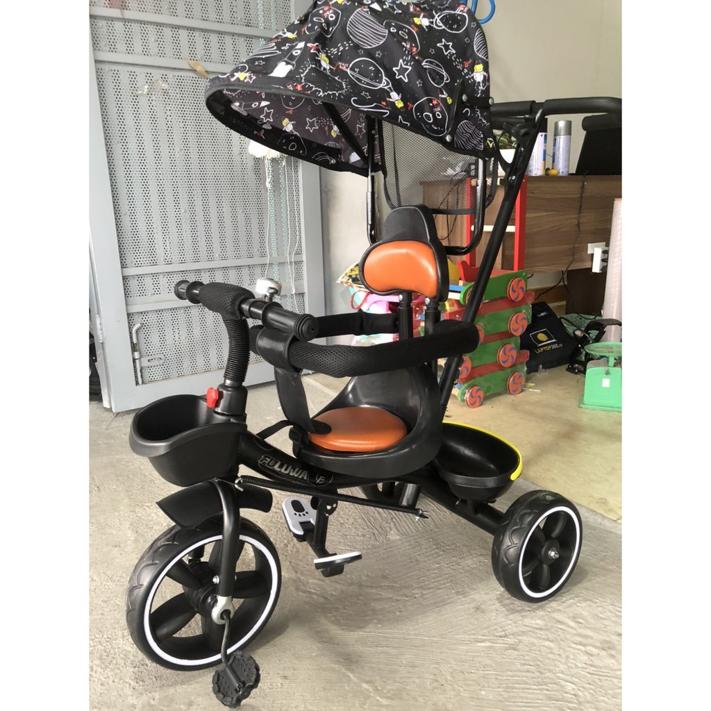 Xe đạp đẩy 3 bánh có mái che
