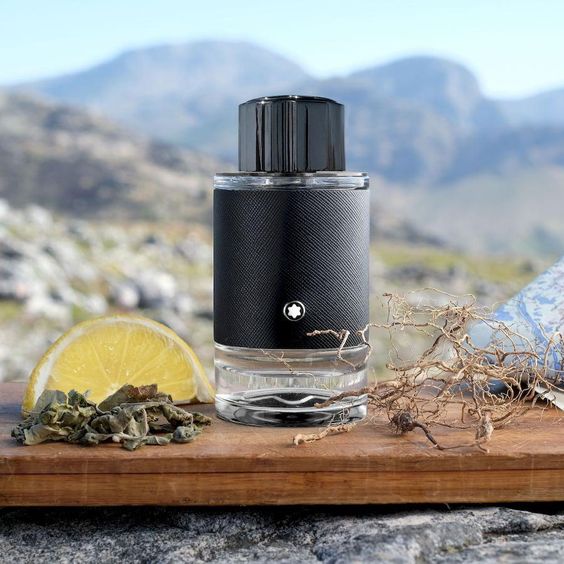 Nước hoa MontBlanc Explorer [travel size] dạng xịt nhỏ gọn