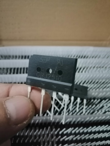Cầu DIODE GBJ2510 (BẾP TỪ - NỒI CƠM)