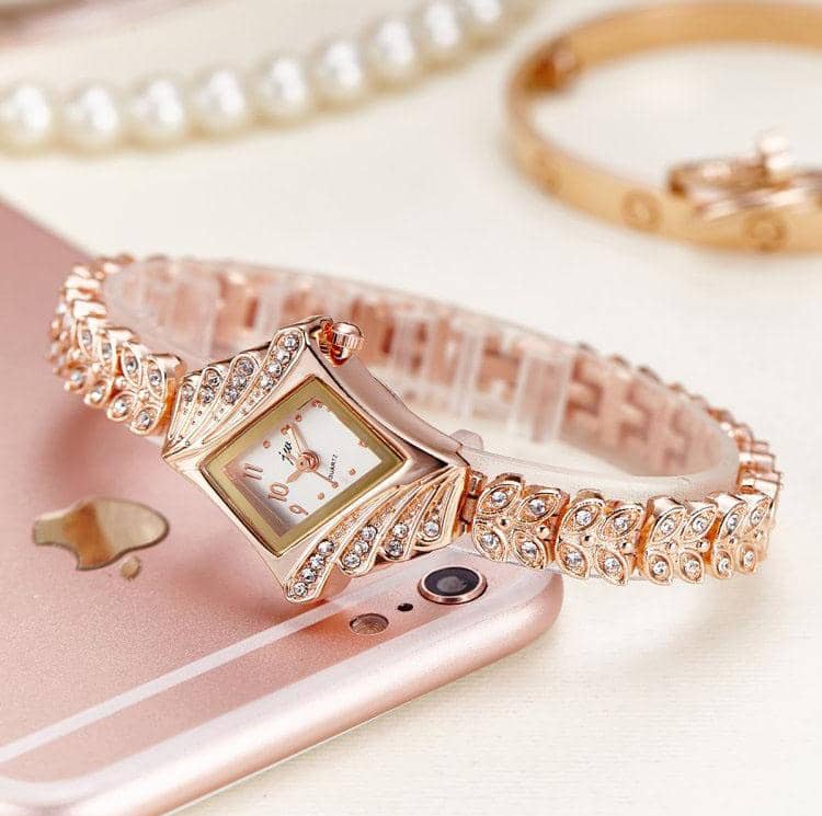 Đồng hồ nữ mặt hình thoi đính đá pha lê JW01
