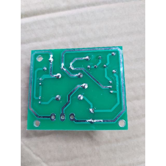 Mạch sạc bình acquy tự ngắt 12v