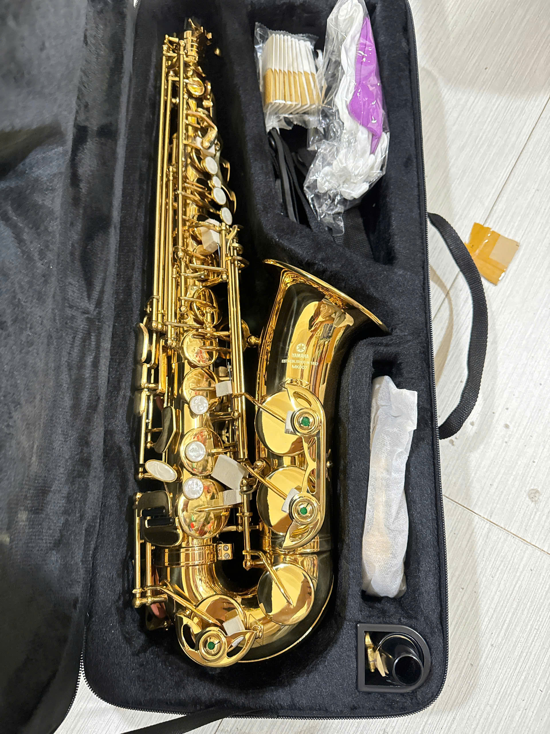 Kèn saxophone alto yamaha MK007