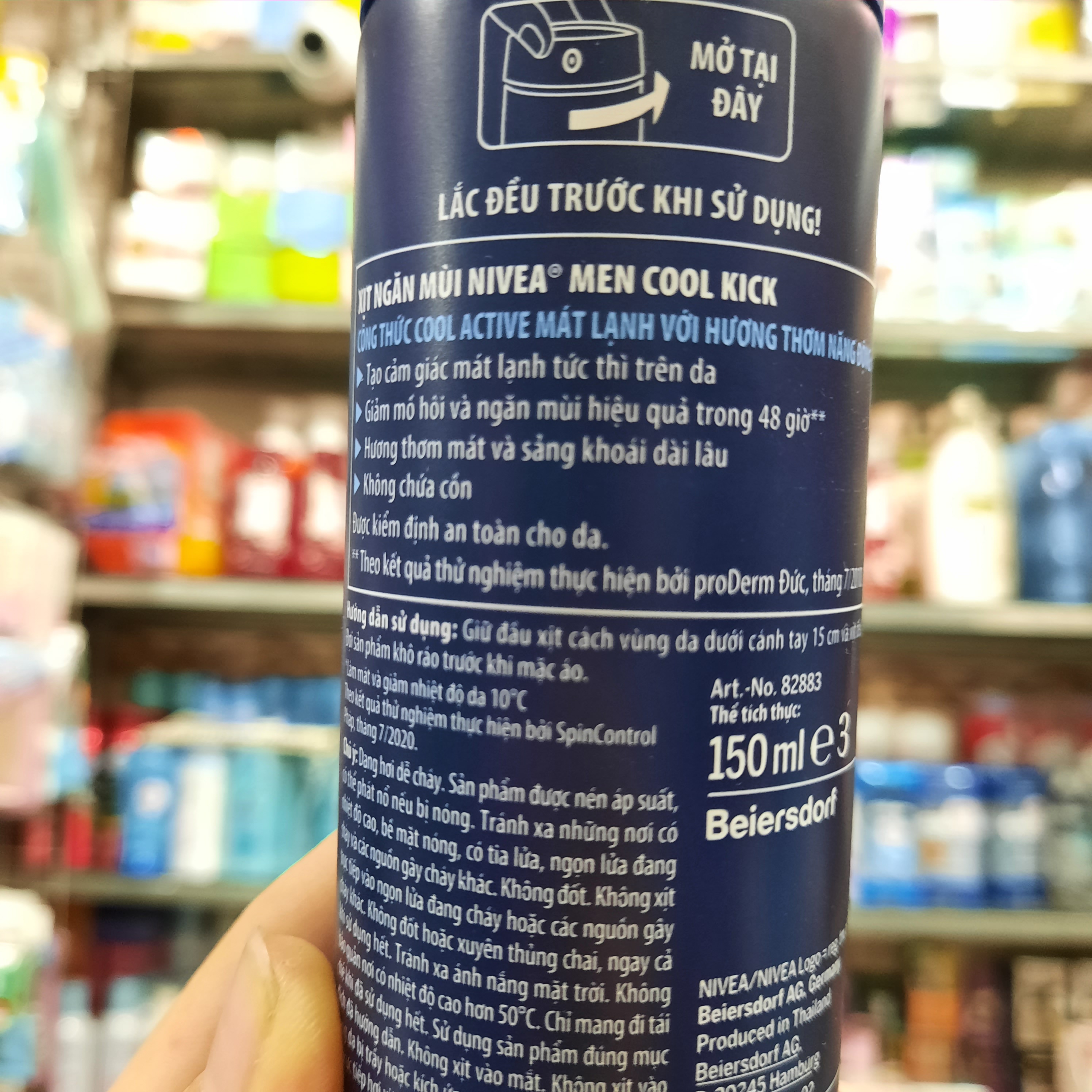 Xịt ngăn mùi Nivea Men Cool Kick mát lạnh 150ml