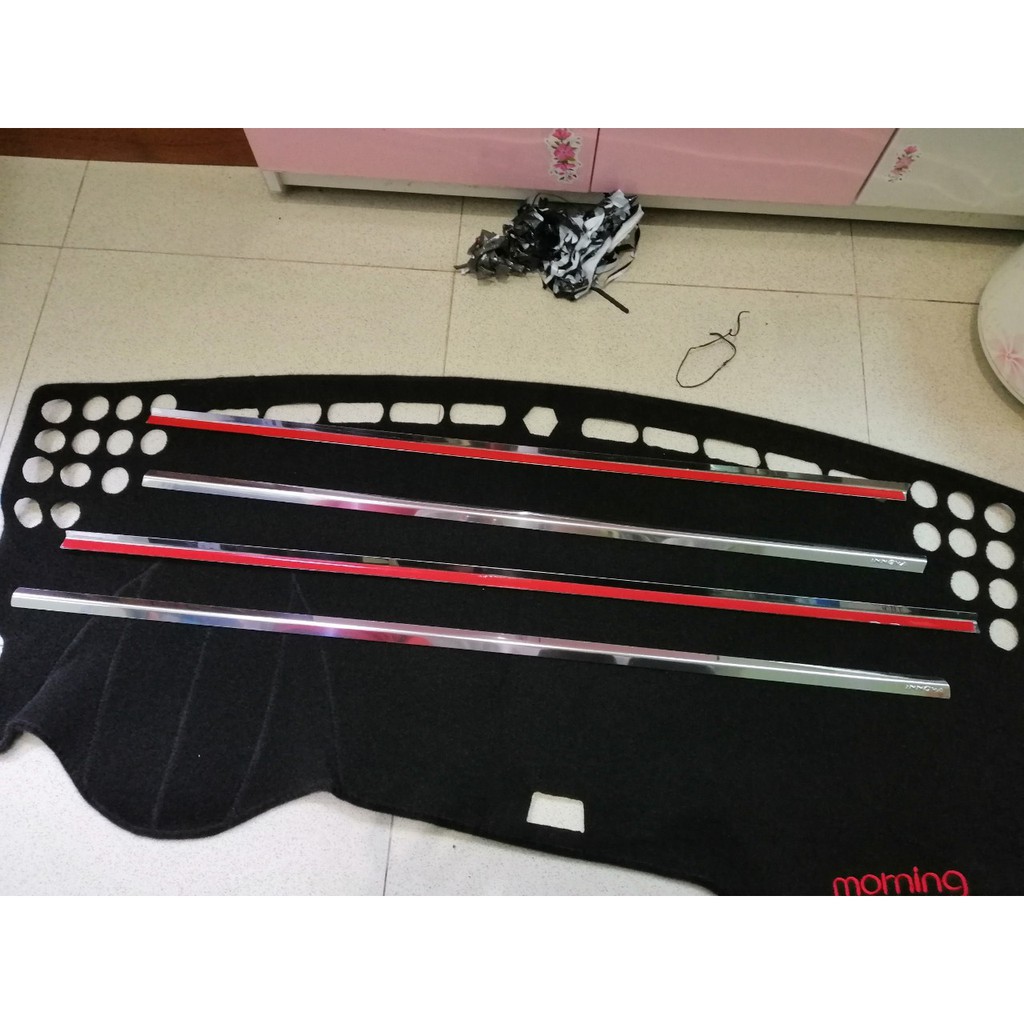 NẸP CHÂN KÍNH INNOVA 2006- 2016