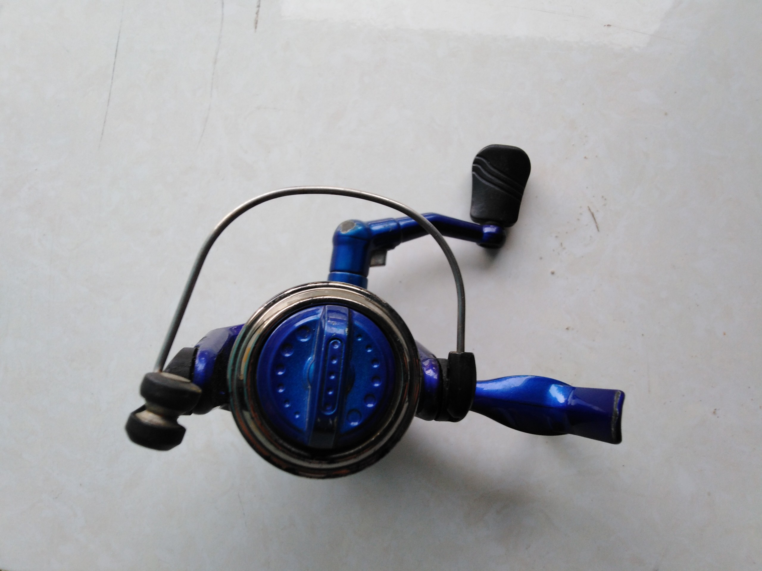 Máy câu bãi nhật Guppy 2000