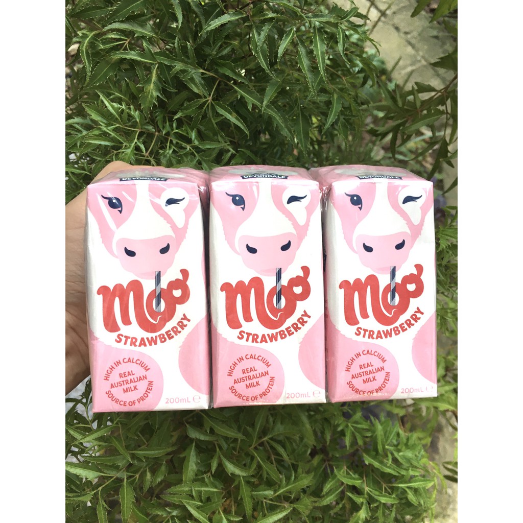 Sữa tươi tiệt trùng Devondale Moo Dâu 6x200ml