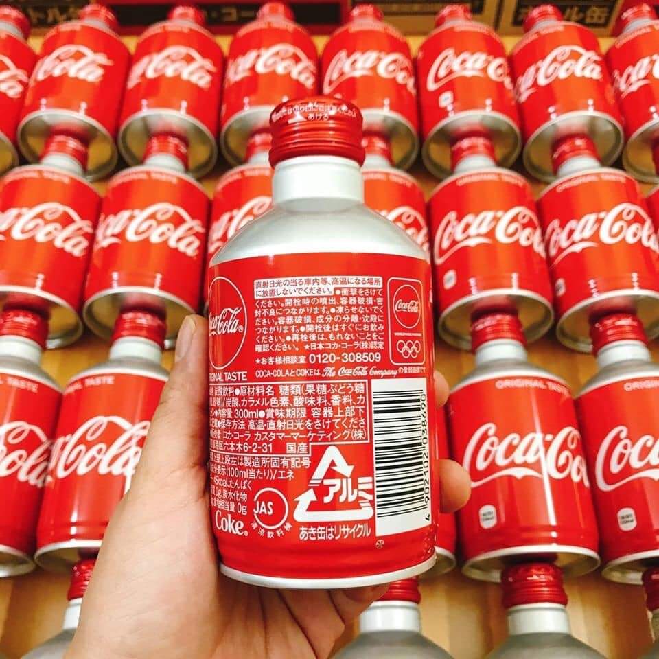 Chai Coca Nhật Nhôm Lùn Nắp Vặn 300ml