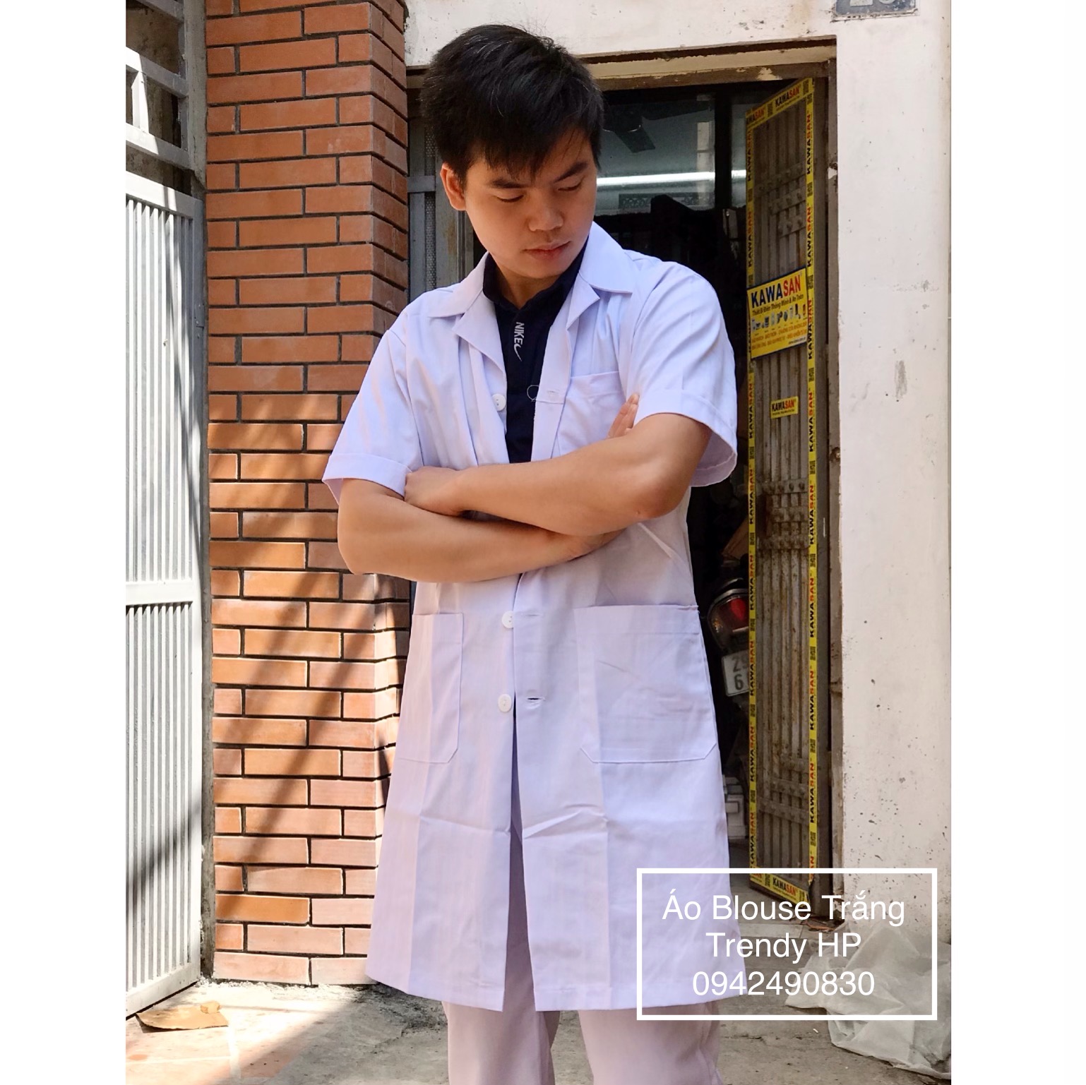 Áo choàng blouse nam kaki cộc tay - áo blouse bác sĩ, dược sĩ, phòng thí nghiệm, thẩm mỹ viện
