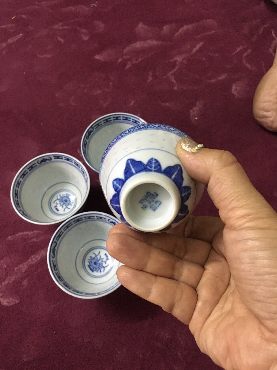 Bộ chén thấu quang