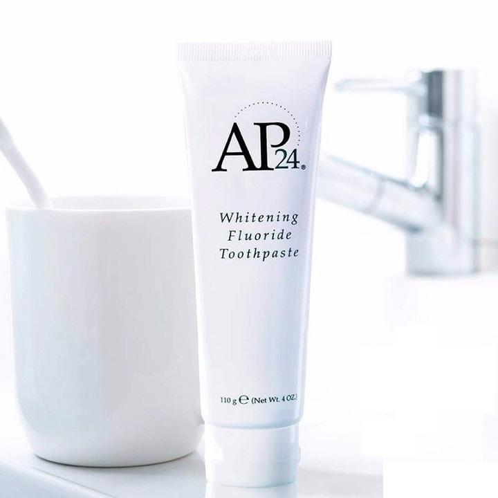 Kem Đánh Răng Ap24 Whitening Fluoride Toothpaste