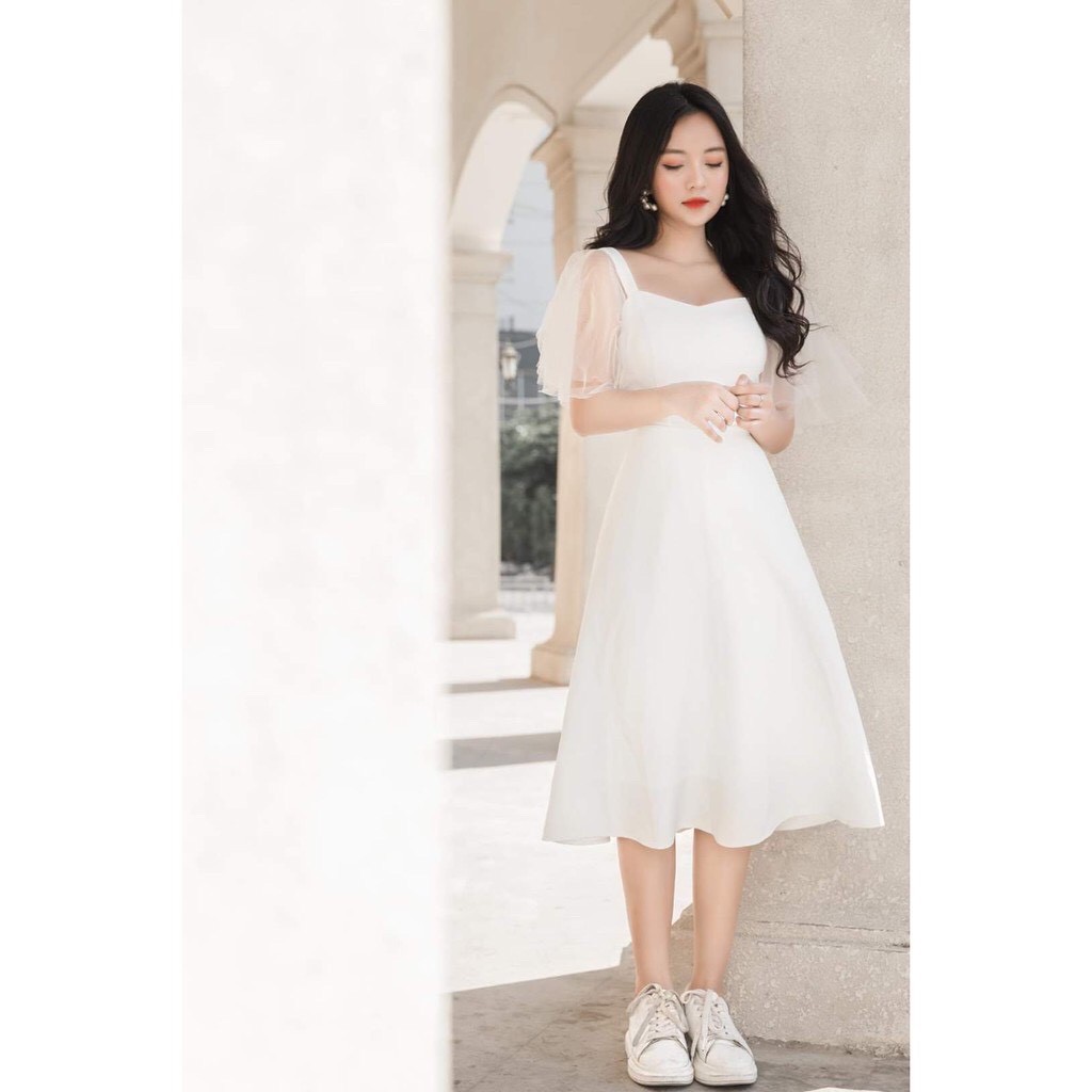 ĐẦM DÁNG XÒE TAY PHỐI LƯỚI SIÊU XINH