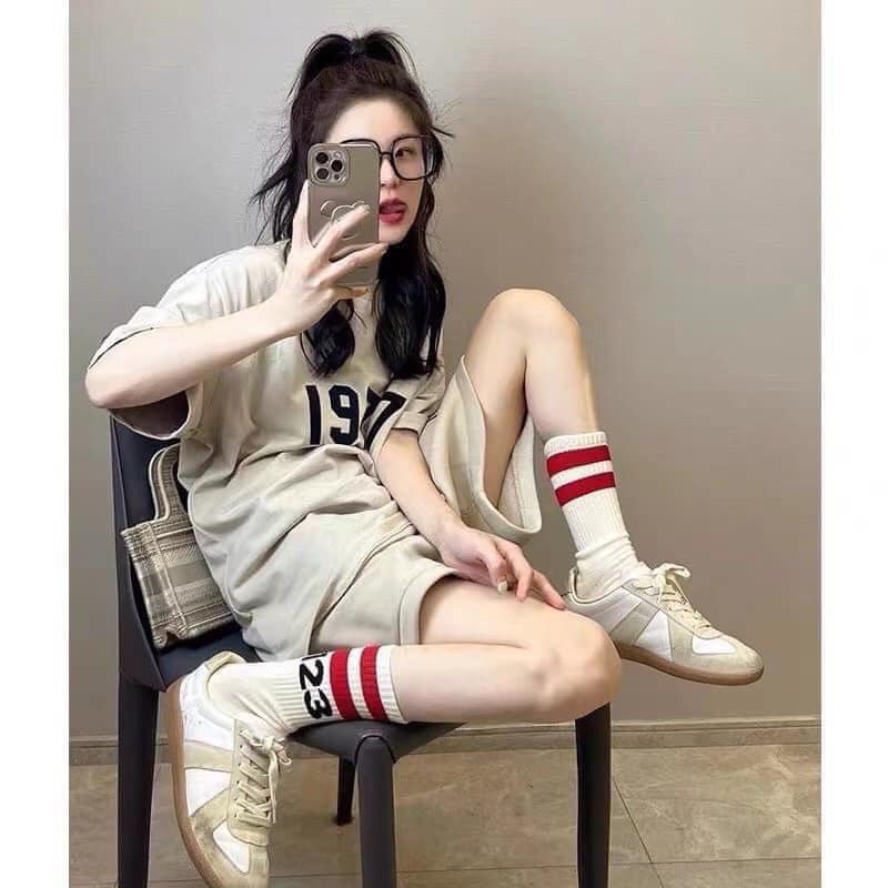 Combo 10 đôi tất cao cổ số 123 phong cách thời trang cho nữ
