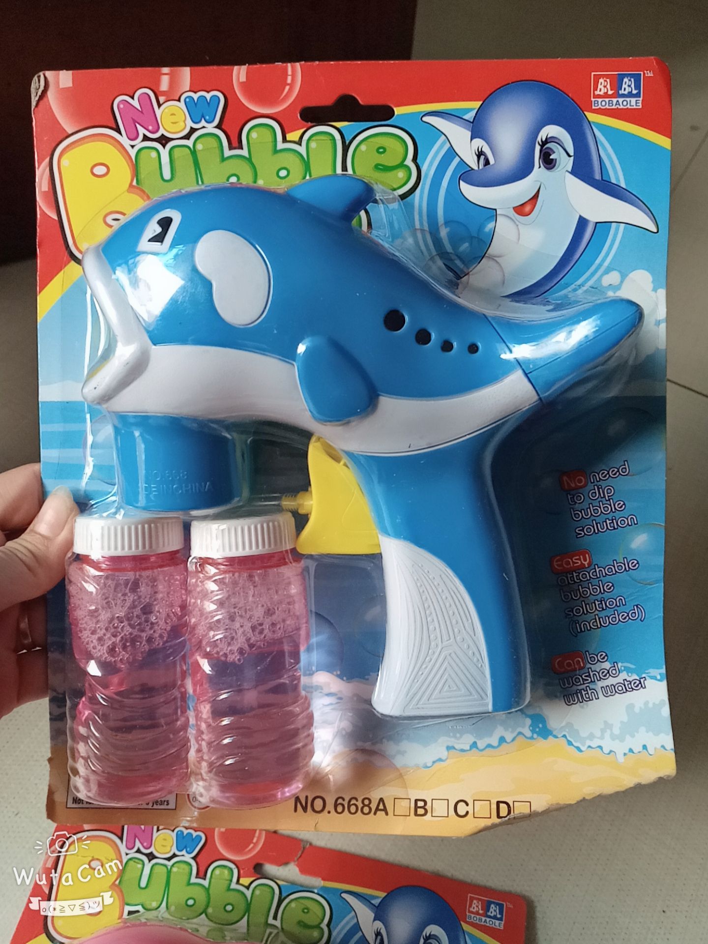 ĐỒ CHƠI THÔI BONG BÓNG XÀ PHÒNG CÁ HEO