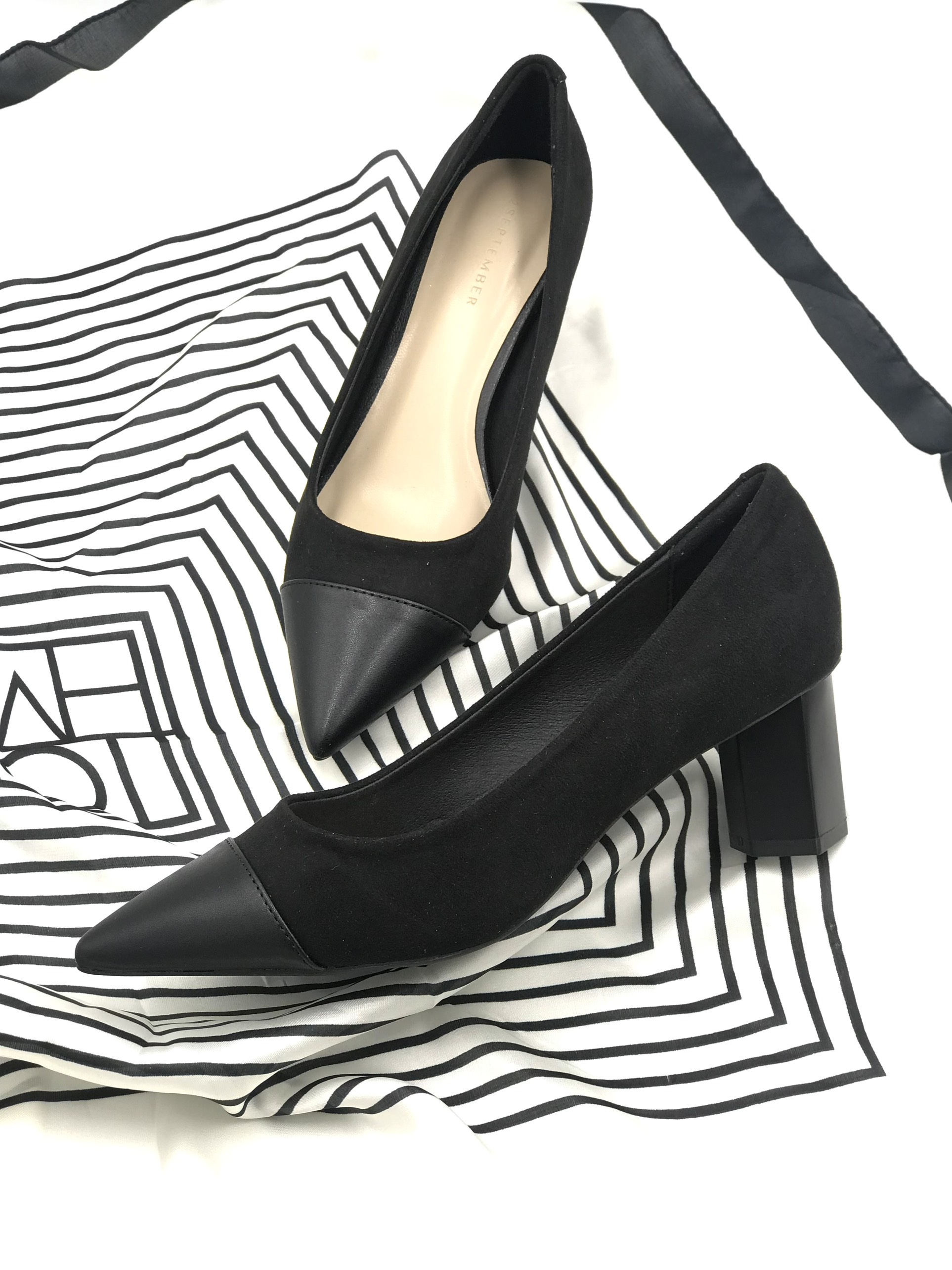 Giày cao gót 5cm mũi nhọn 2September Lily Black