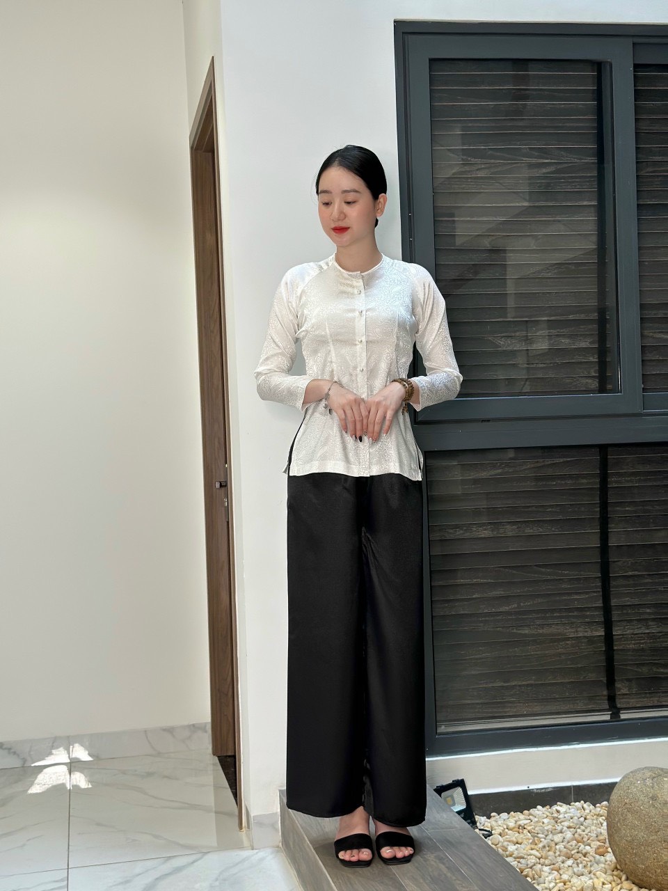ĐỒ LA # BÀ BA ĐI CHÙA , ĐỒ NỮ VẢI GẤM THƯỢNG HẢI