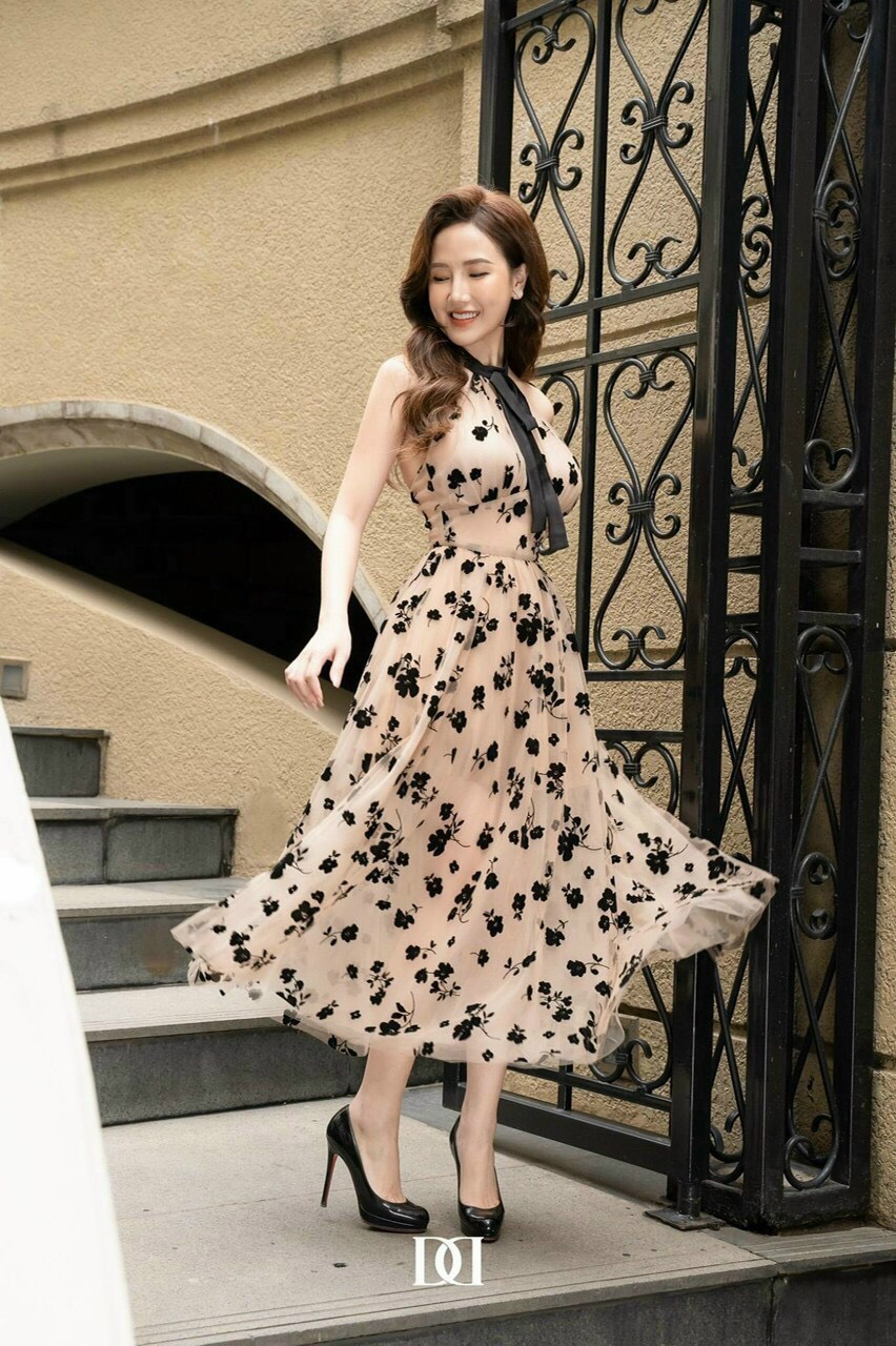 ĐẦM LƯỚI HOA CỔ YẾM XINH LUNG LINH LT