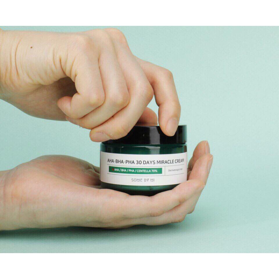 Kem dưỡng giảm mụn some by mi aha-bha-pha 30 days miracle cream