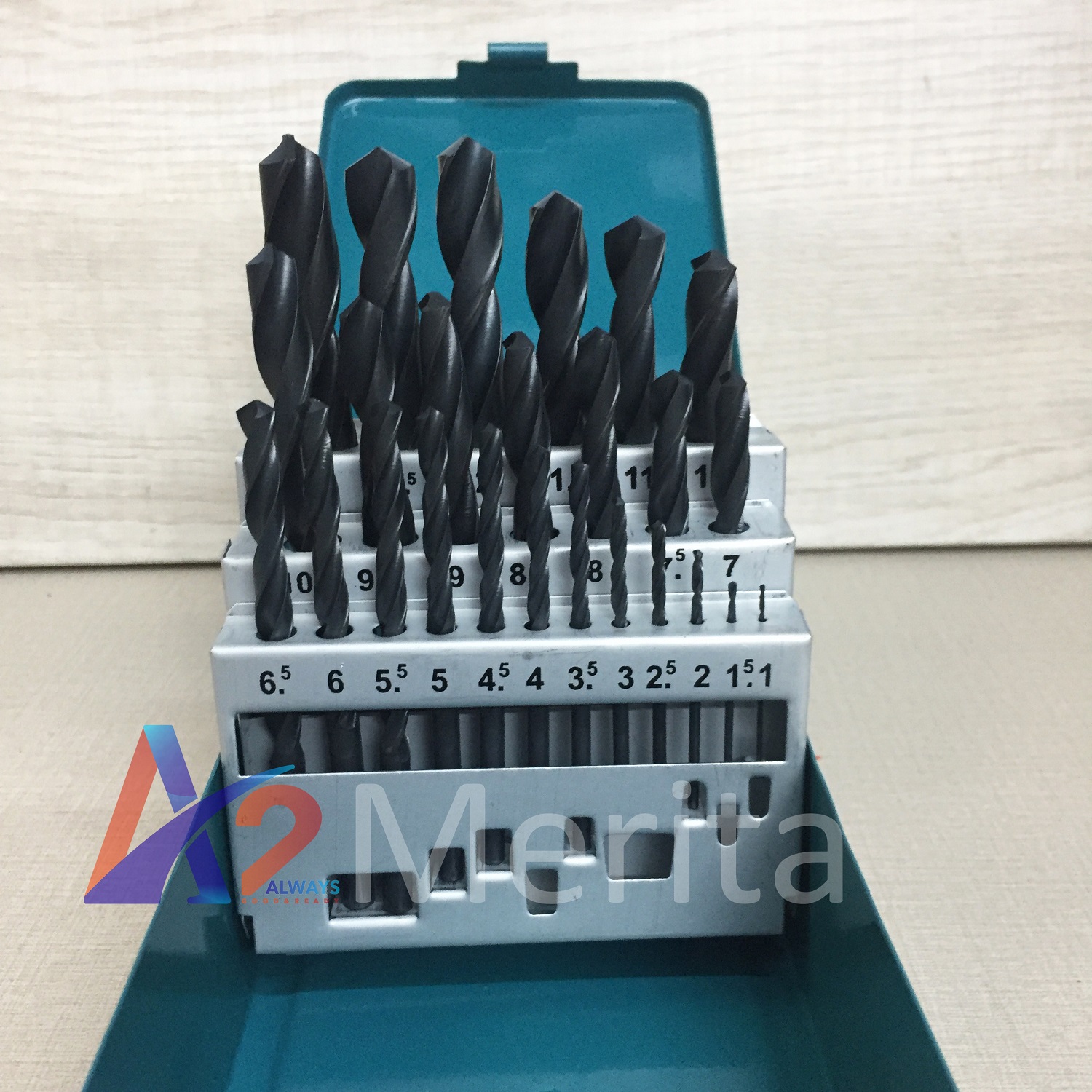 Bộ 25 mũi khoan kim loại 1.0-13mm hss-r makita d-54097