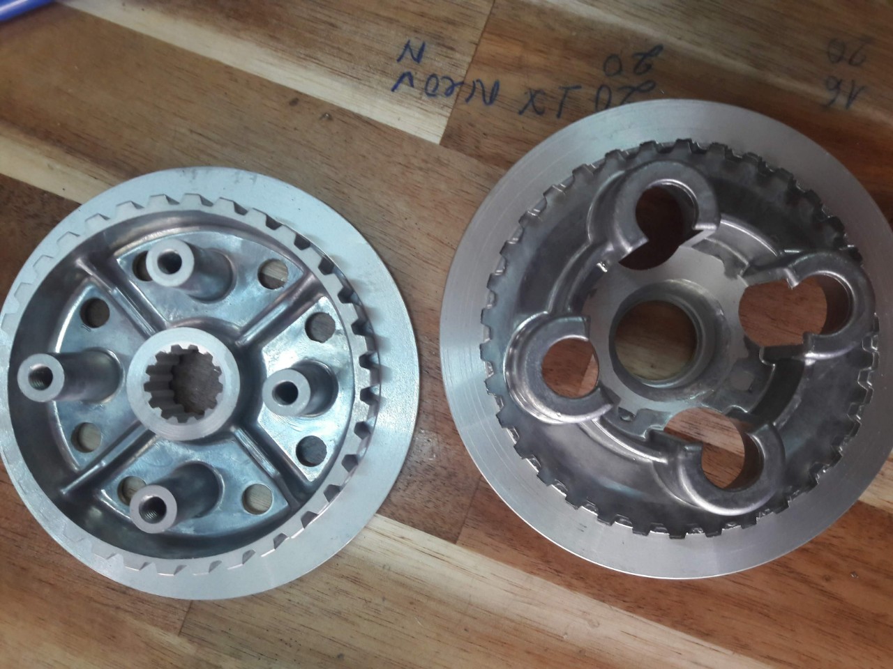 BỘ ĐẾ NỒI DÙNG CHO XE MÁY EXCITER 135 SPARK