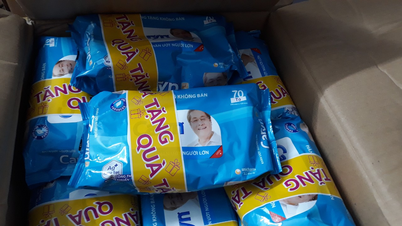 Khăn ướt Caryn 100 tờ-hàng khuyến mãi