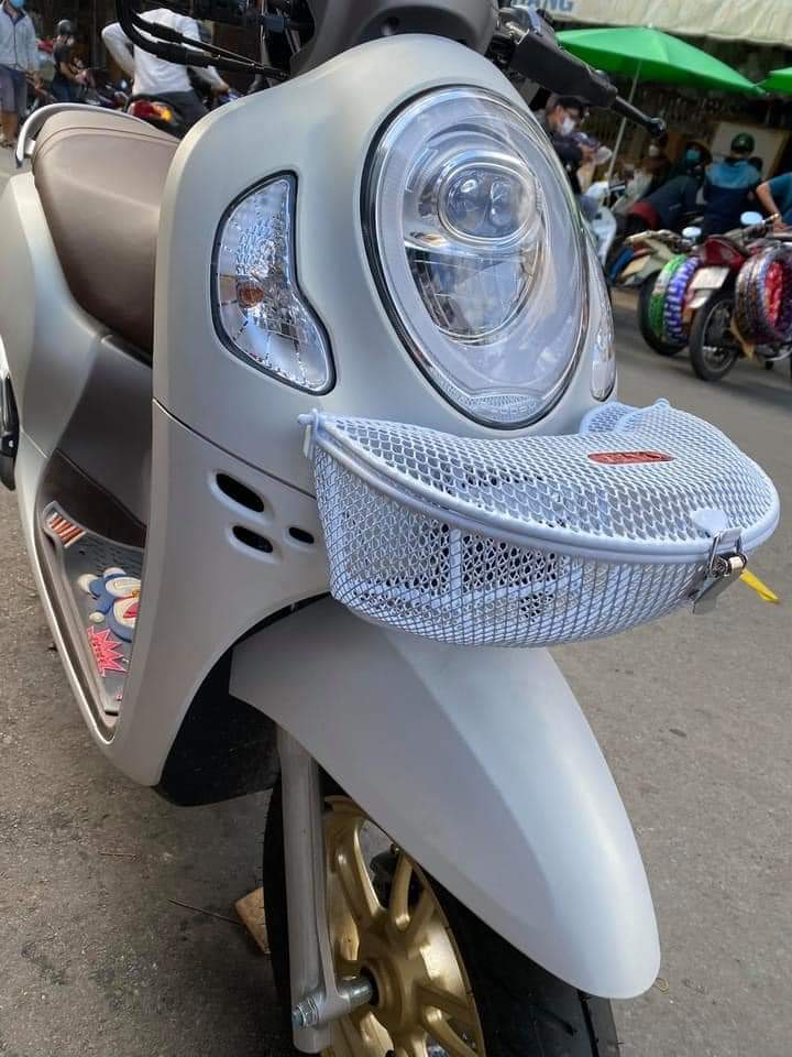 Rổ trước dành cho xe Scoopy
