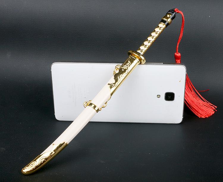 Móc Khóa Kiếm Samurai Hoàng Tộc