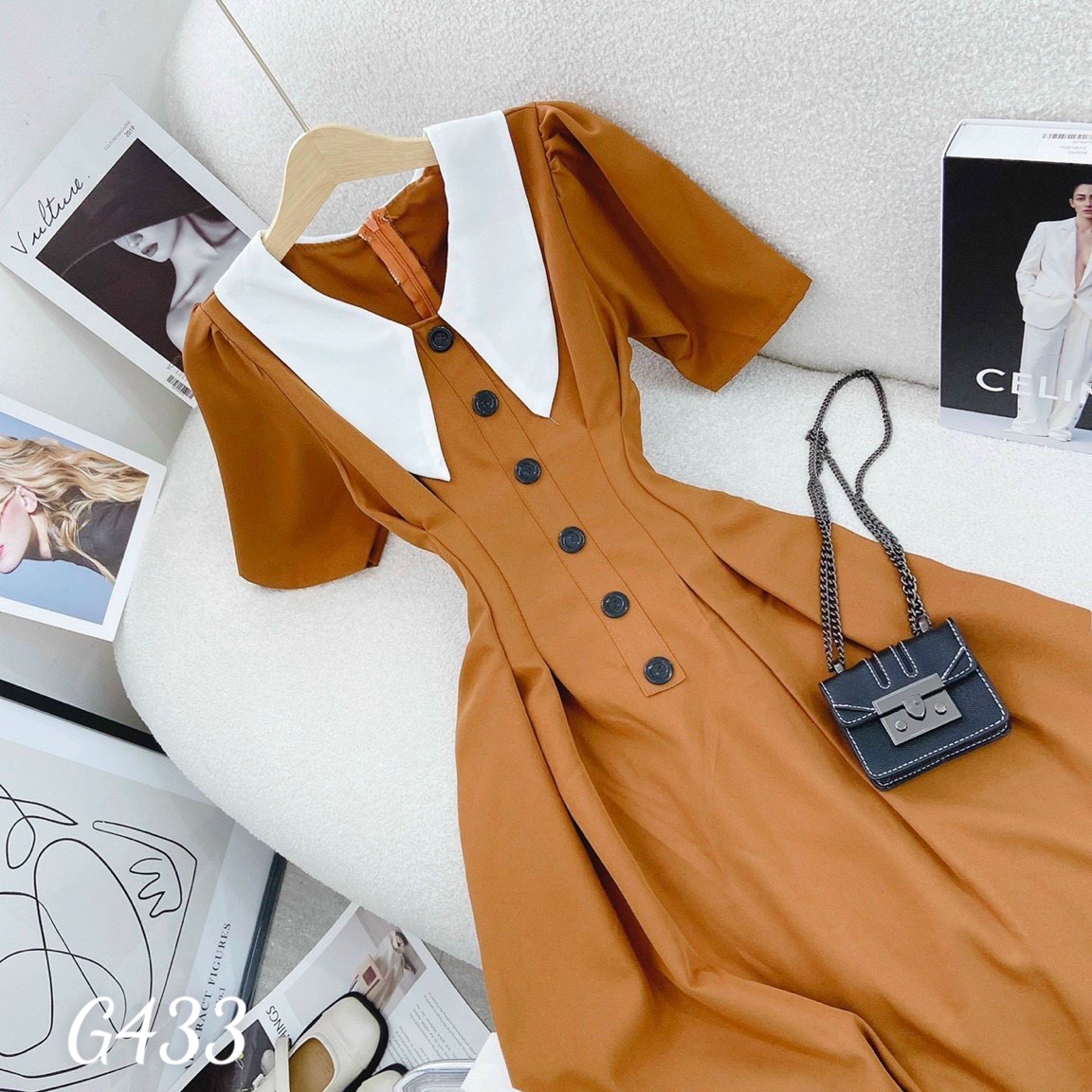 Đầm xoè cổ lá sen eo xếp ly phối nút vải kate G433
