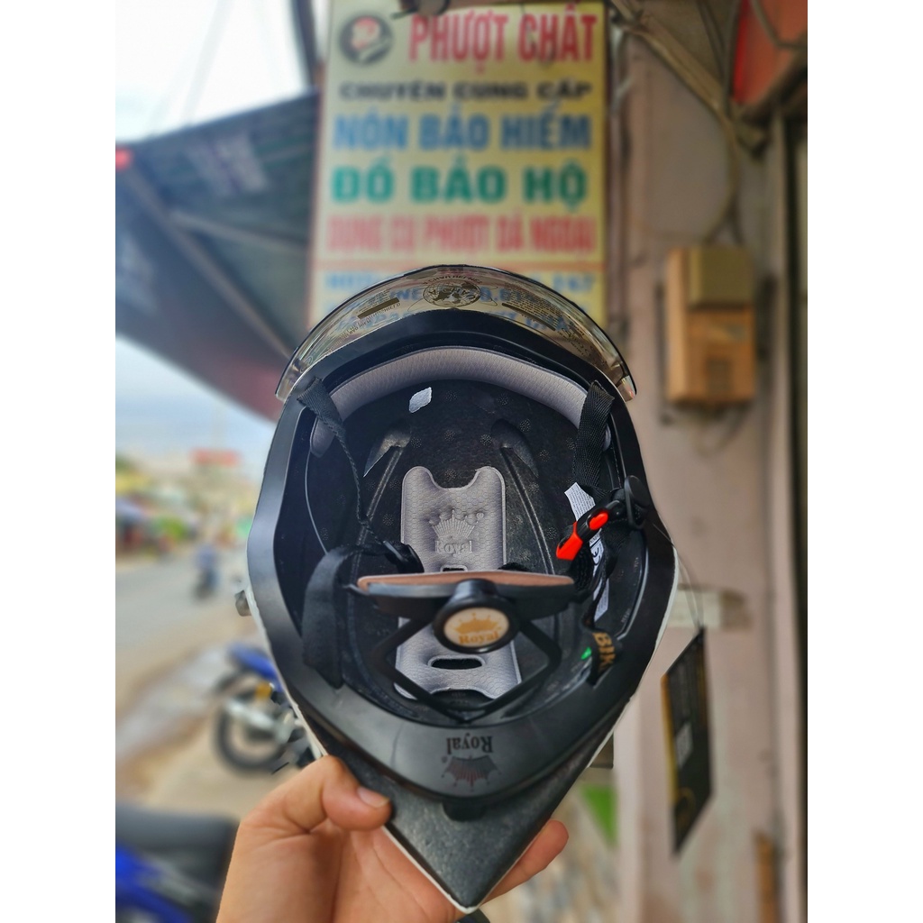 Nón bảo hiểm thể thao mẫu mới Royal MD16