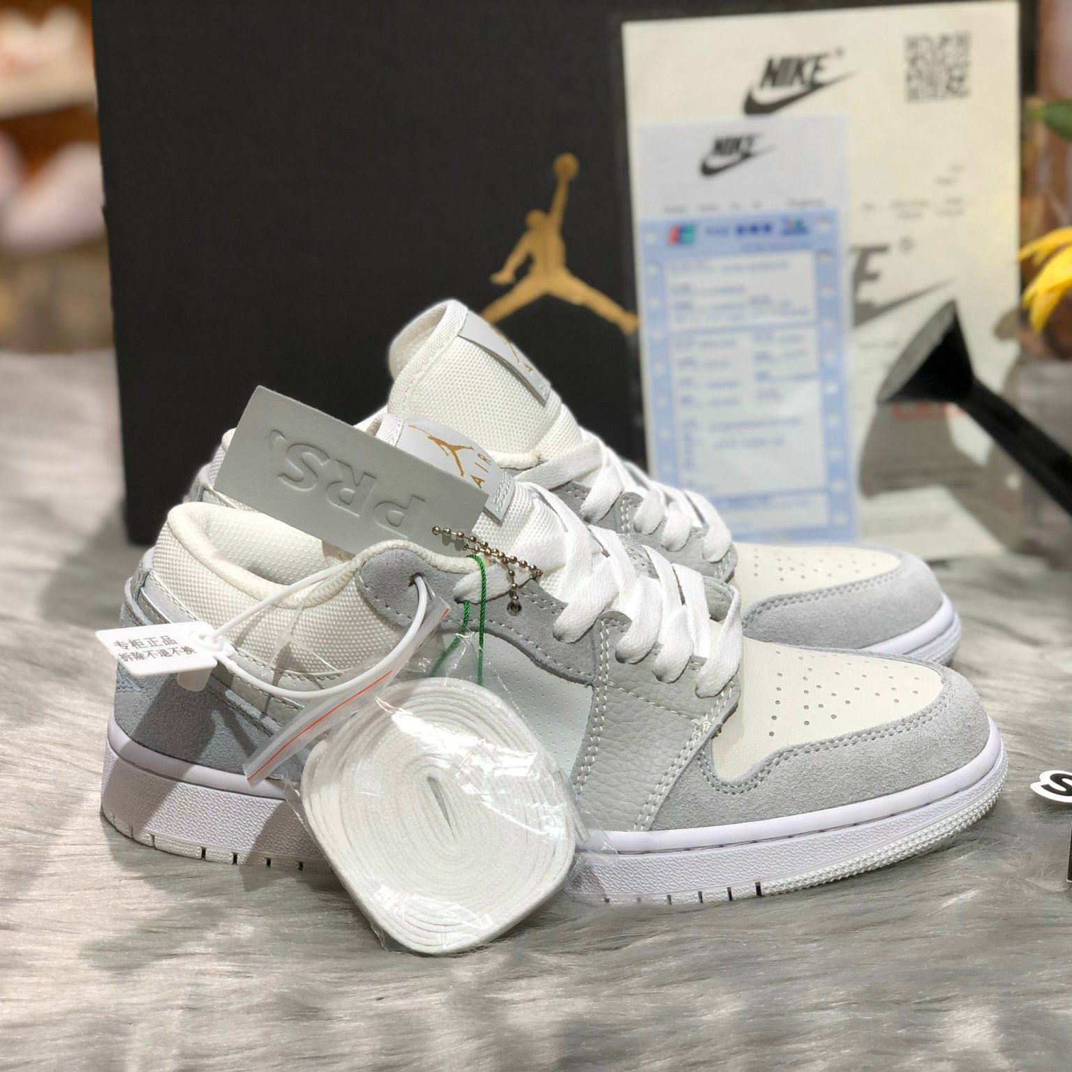 Giày Sneaker Air J0rdan 1 Low Paris ( full box)