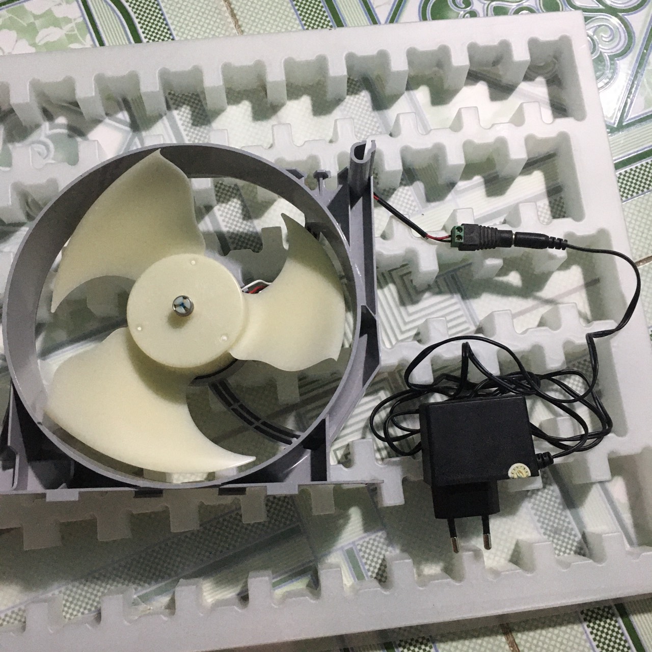 Quạt tủ lạnh Samsung 12v không chổi than