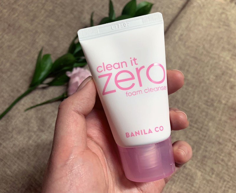 Sữa rửa mặt Banila Co Clean It Zero Foam Cleanser 30ml
