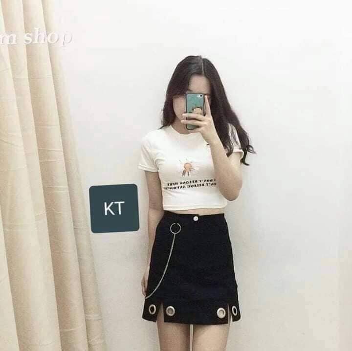 Lan Chi Luxury Áo Croptop Nữ Ôm Body Phối Hình Hoa Cúc HOT Bmind EVA 2020