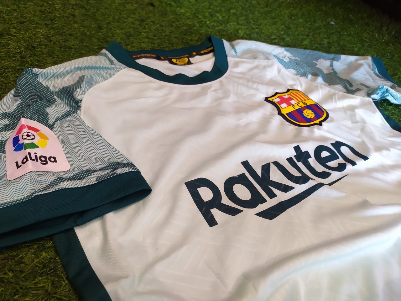 BỘ QUẦN ÁO ĐÁ BANH CLB BARCA MỚI NHẤT MÙA 21/22