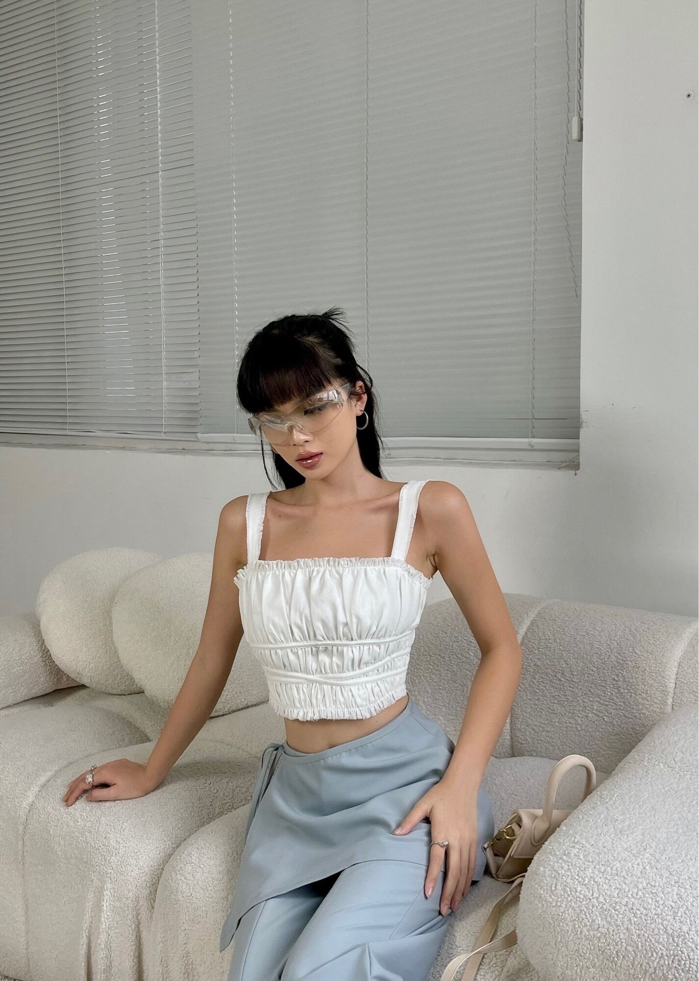 Áo croptop nữ 2 dây cài nút sau lưng | HEBE TOP - CLÉLIE