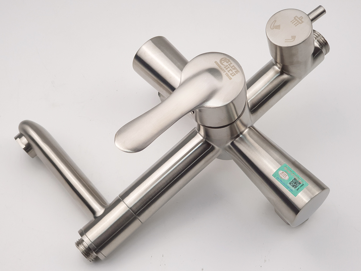 [HÀNG THANH LÝ - THÙNG CARTON] Bộ sen cây tắm đứng nóng lạnh Inox SUS 304 Eurolife EL-S917 (Trắng vàng)
