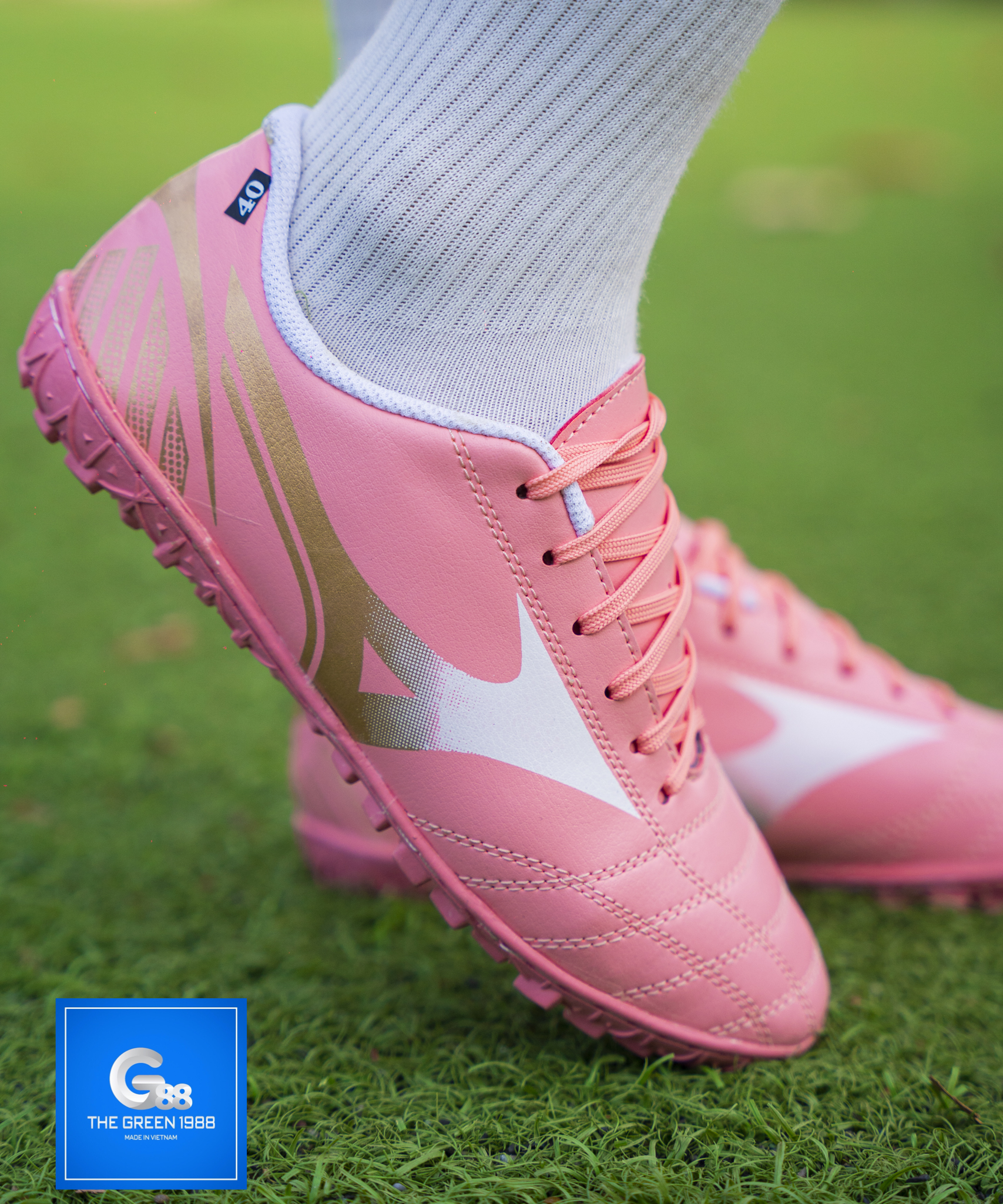 giày đá bóng mizuno đế cao su khâu full đế