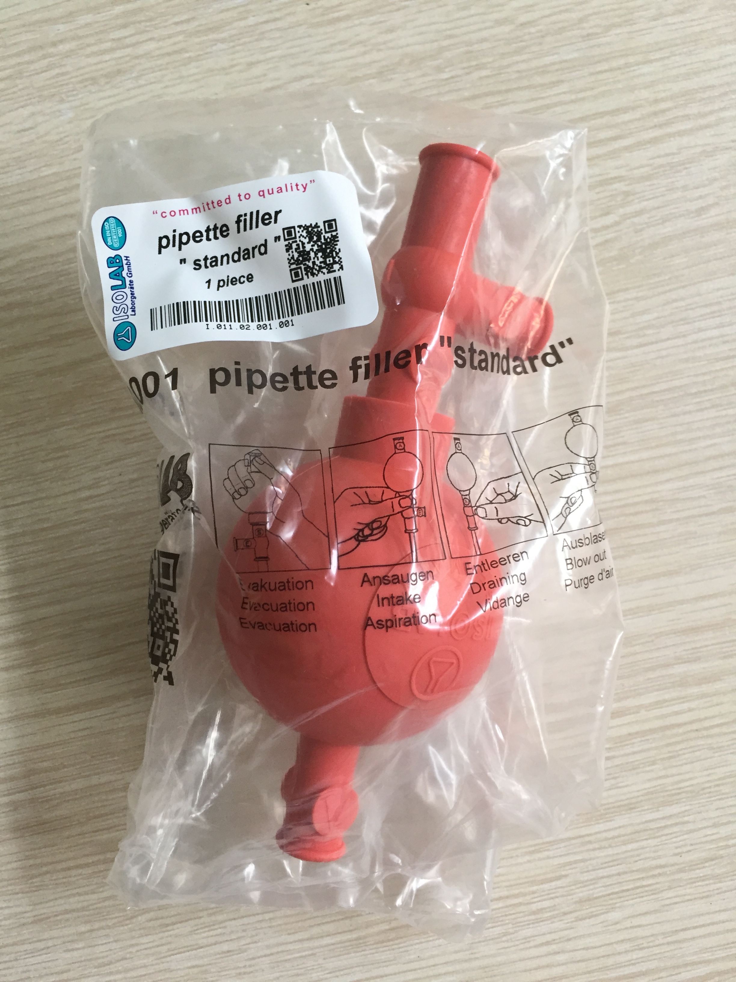 Quả bóp cao su 3 van cho pipet - ISOLAB