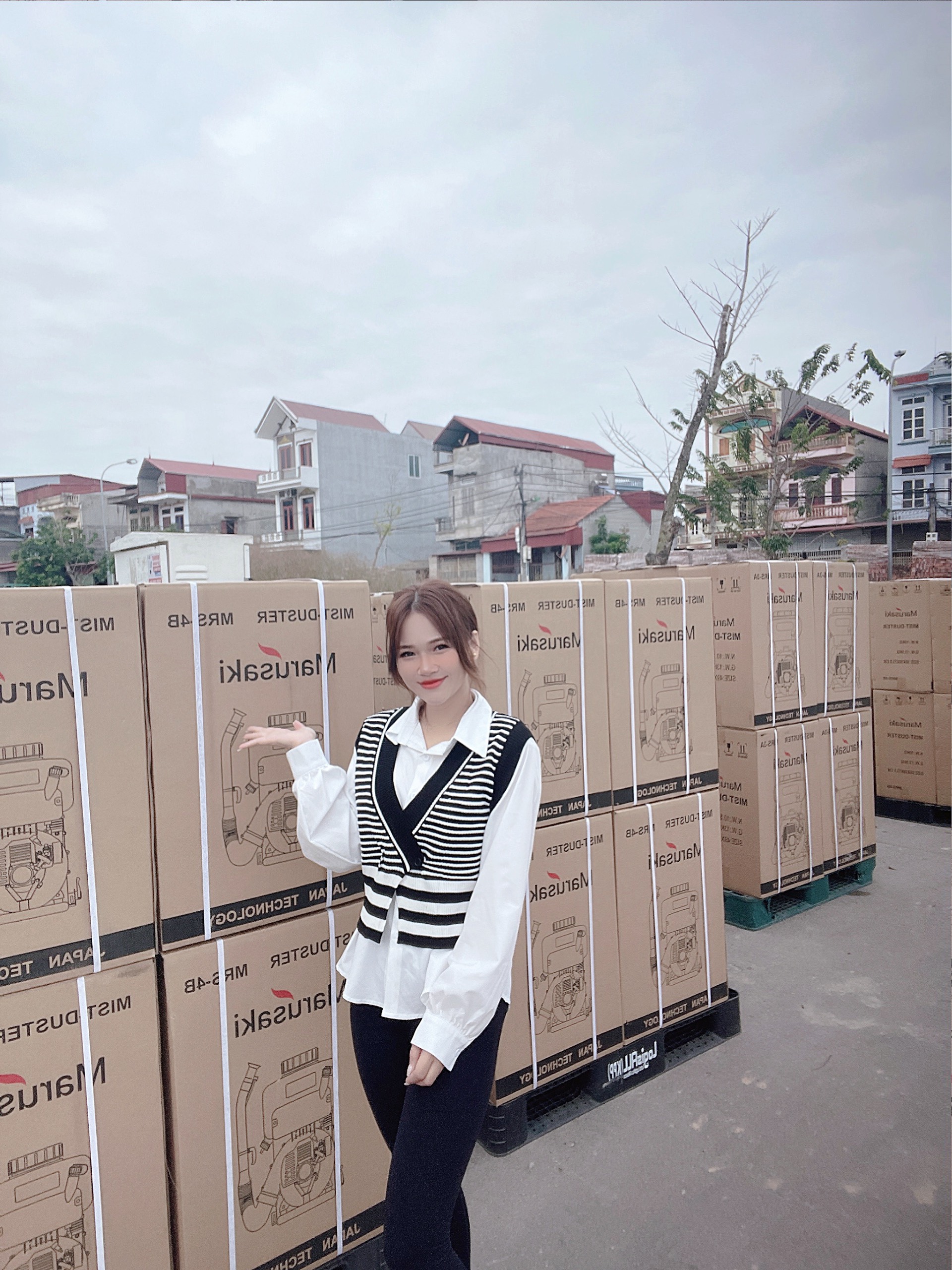 Máy phun trừ sâu , vôi bột ,  MRS-4B