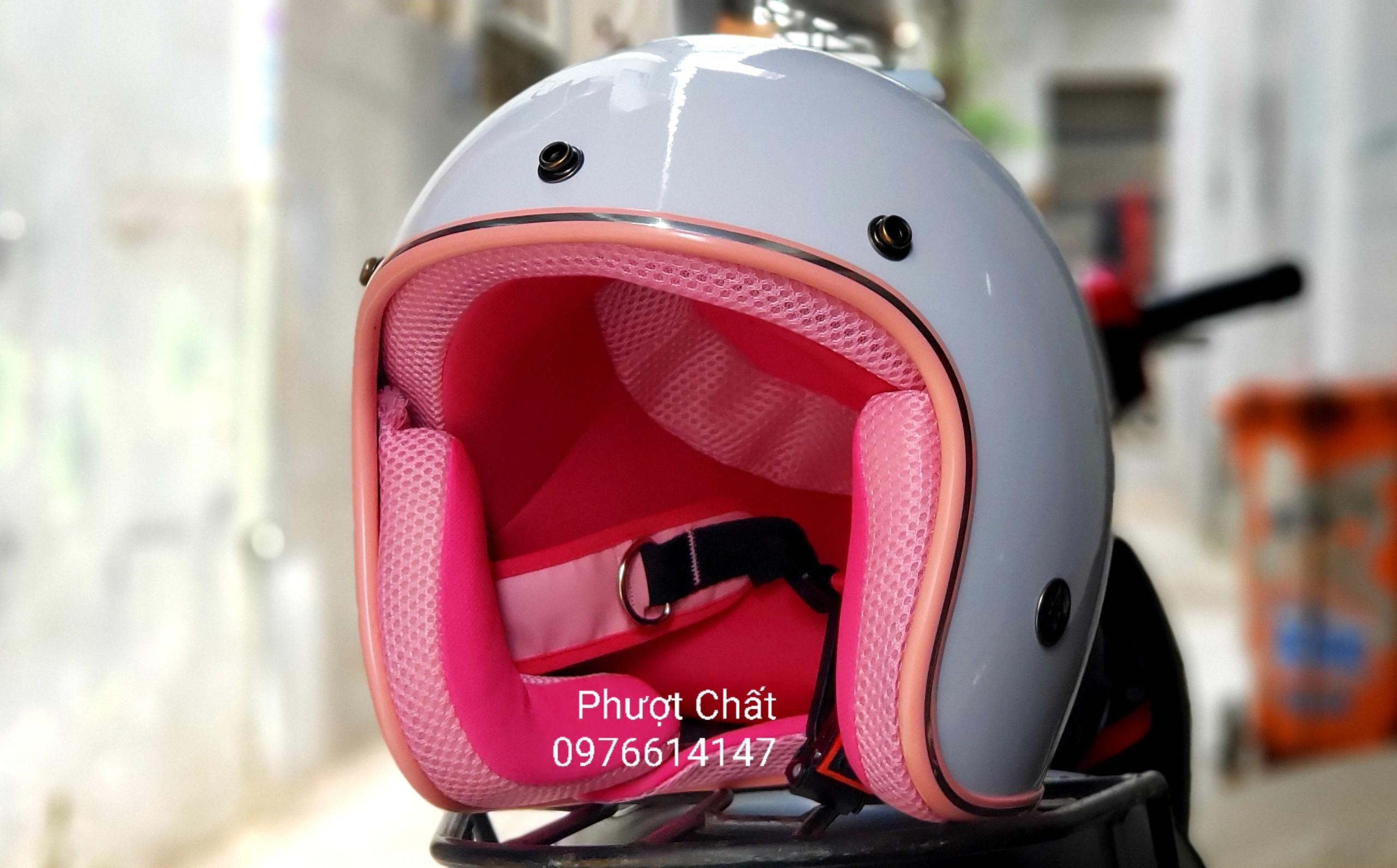 Nón 3/4 trắng lót nhiều màu