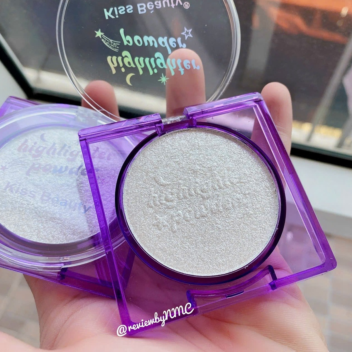 Phấn Bắt Sáng Kiss Beauty Highlighter Vỏ Tím