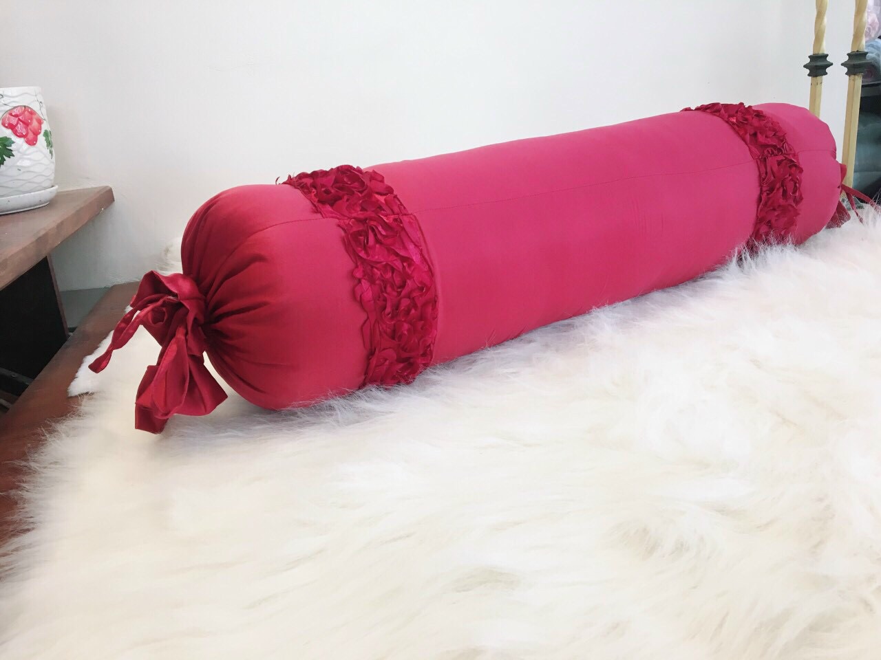 Vỏ gối ôm lụa kích thước 70x110