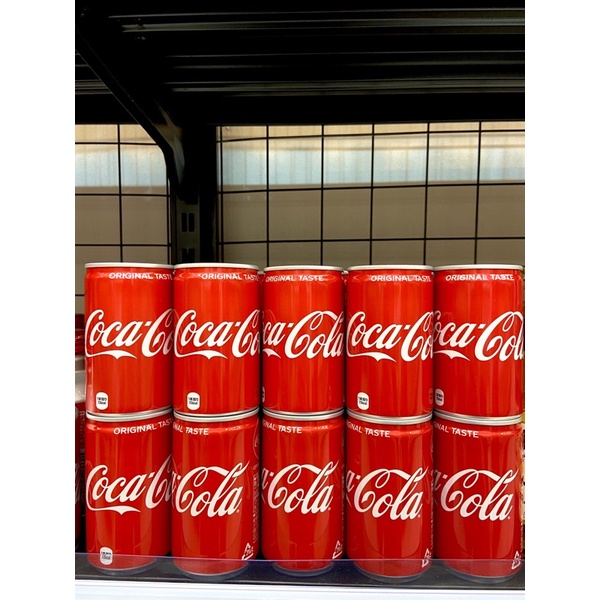 Nước ngọt có gas Coca Cola nội địa Nhật 160ml